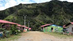 En los 24 ETCR que hay en el país, viven 2.893 desmovilizados con sus familias.