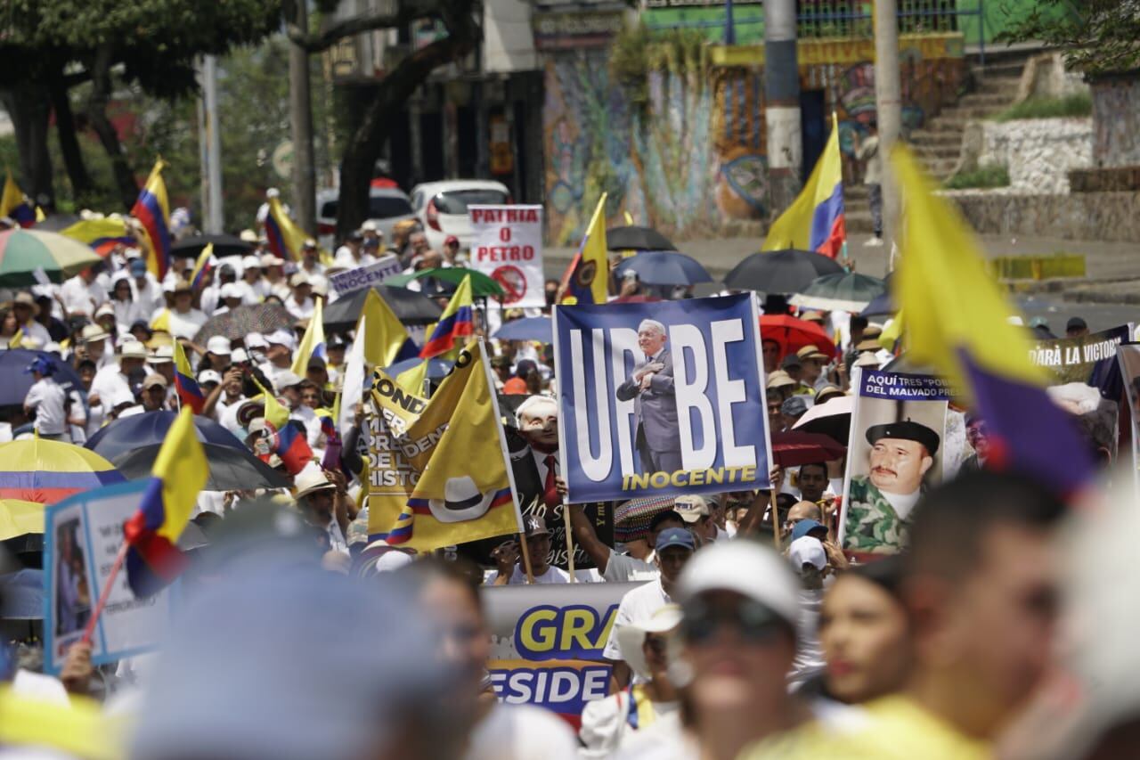 Marchas en apoyo al expresidente Álvaro Uribe en Cali
