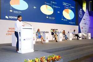 “La apuesta de este gobierno es hacer de la transición energética justa una realidad” Adrián Correa, ministro (e) de Minas