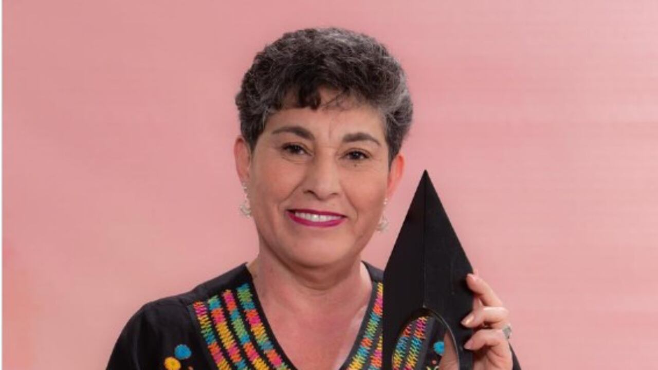 Lus Stella de los Ríos Zapata reconocida con el Premio Cafam a la Mujer