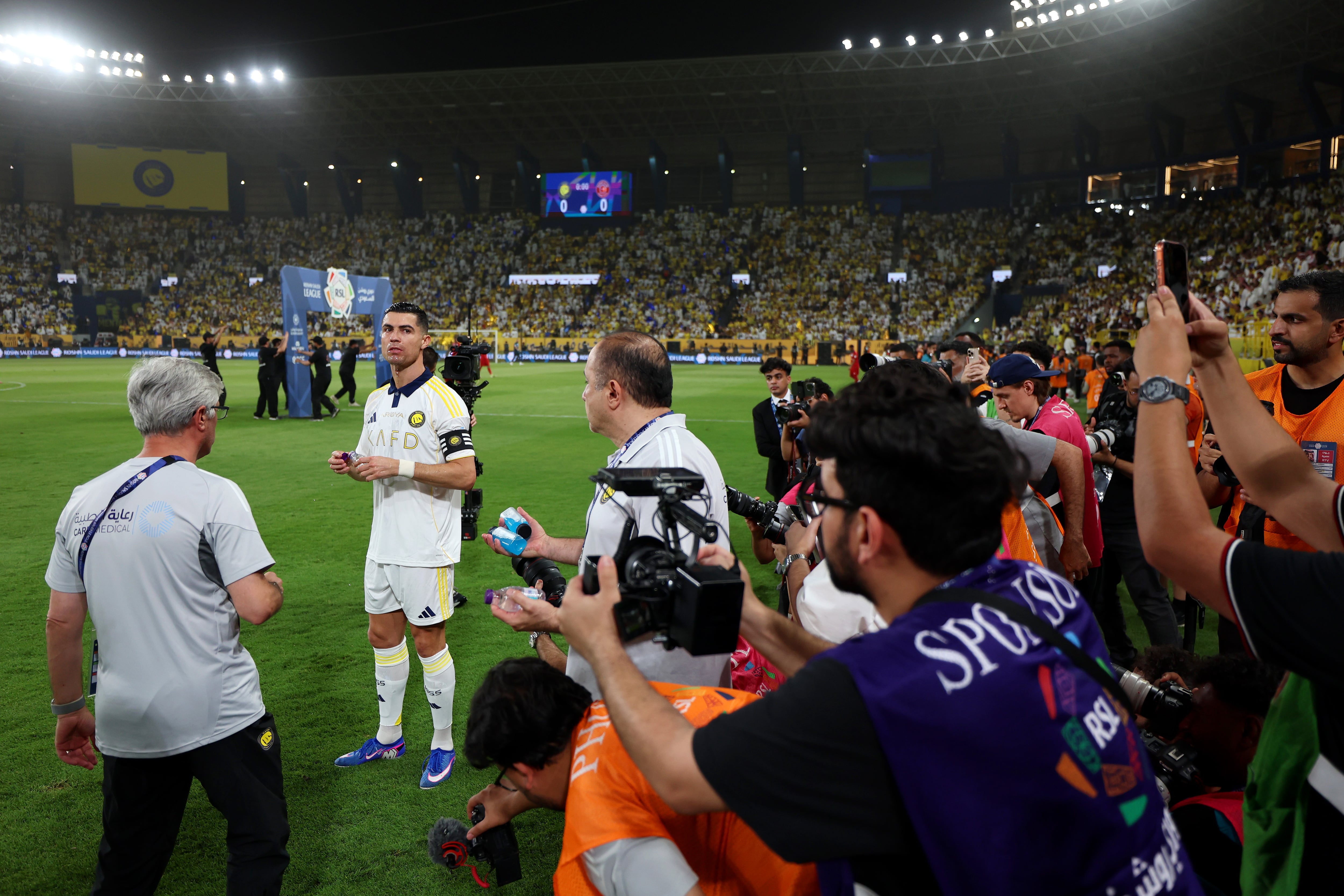 RIYADH, SAUDI ARABIA - MAY 21: Cristiano Ronaldo of Al Nassr reacts as members of the media gather prior to the Saudi Pro League match between Al Nassr and Damac at Al Awwal Park on May 21, 2026 in Riyadh, Saudi Arabia. (Photo by Yasser Bakhsh/Getty Images)