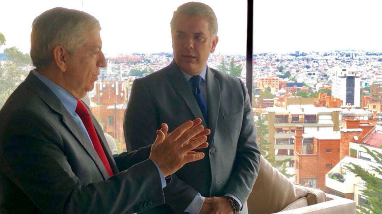 "Es difícil hacer parte de una coalición de gobierno a la que a uno no lo han invitado"