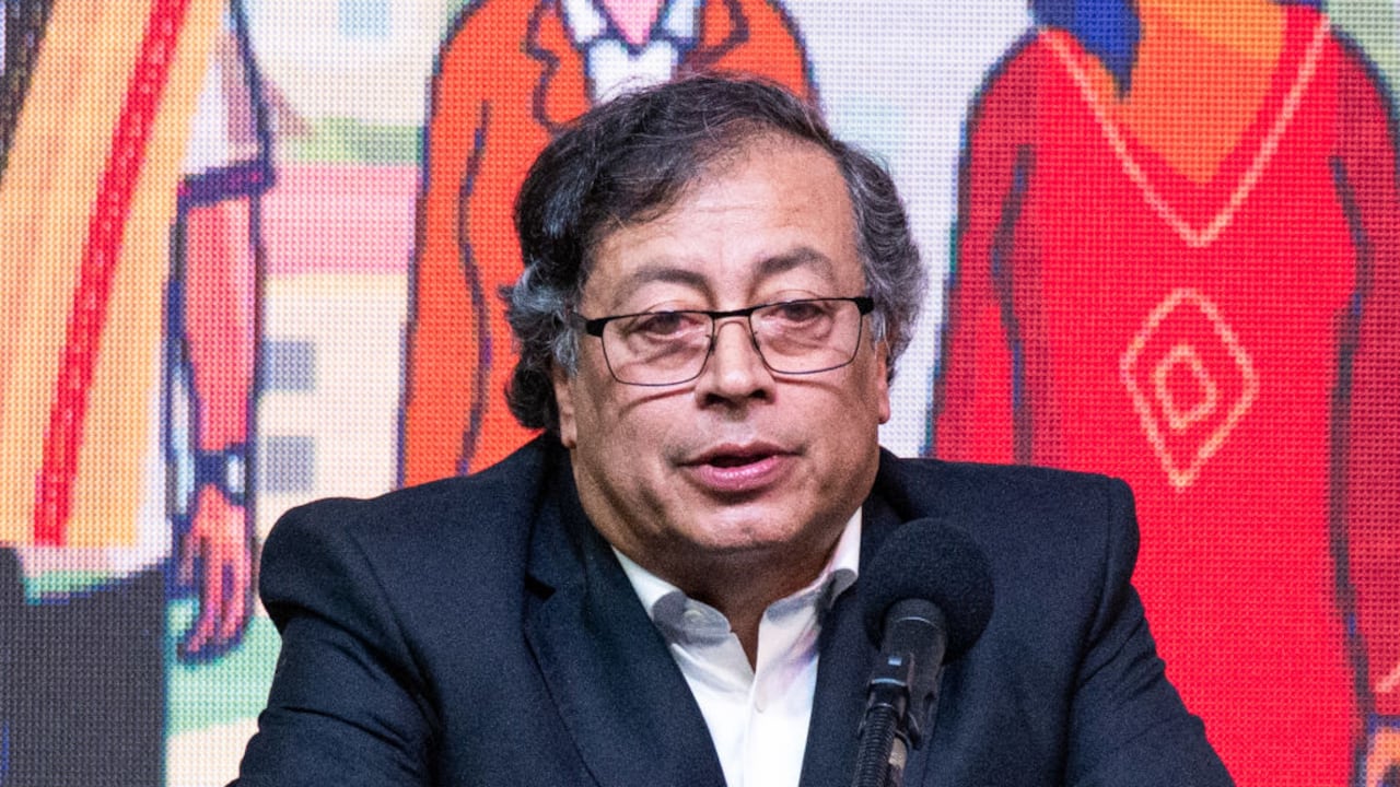 Petro arribó al evento FICS, donde lo esperaban los líderes de la banca multilateral.