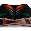 Samsung Display ha compartido en su página de Noticias un propuesta de dispositivo con pantallas plegables múltiples.