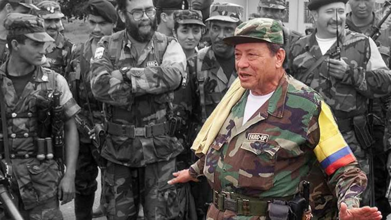 Manuel Marulanda, Tirofijo.