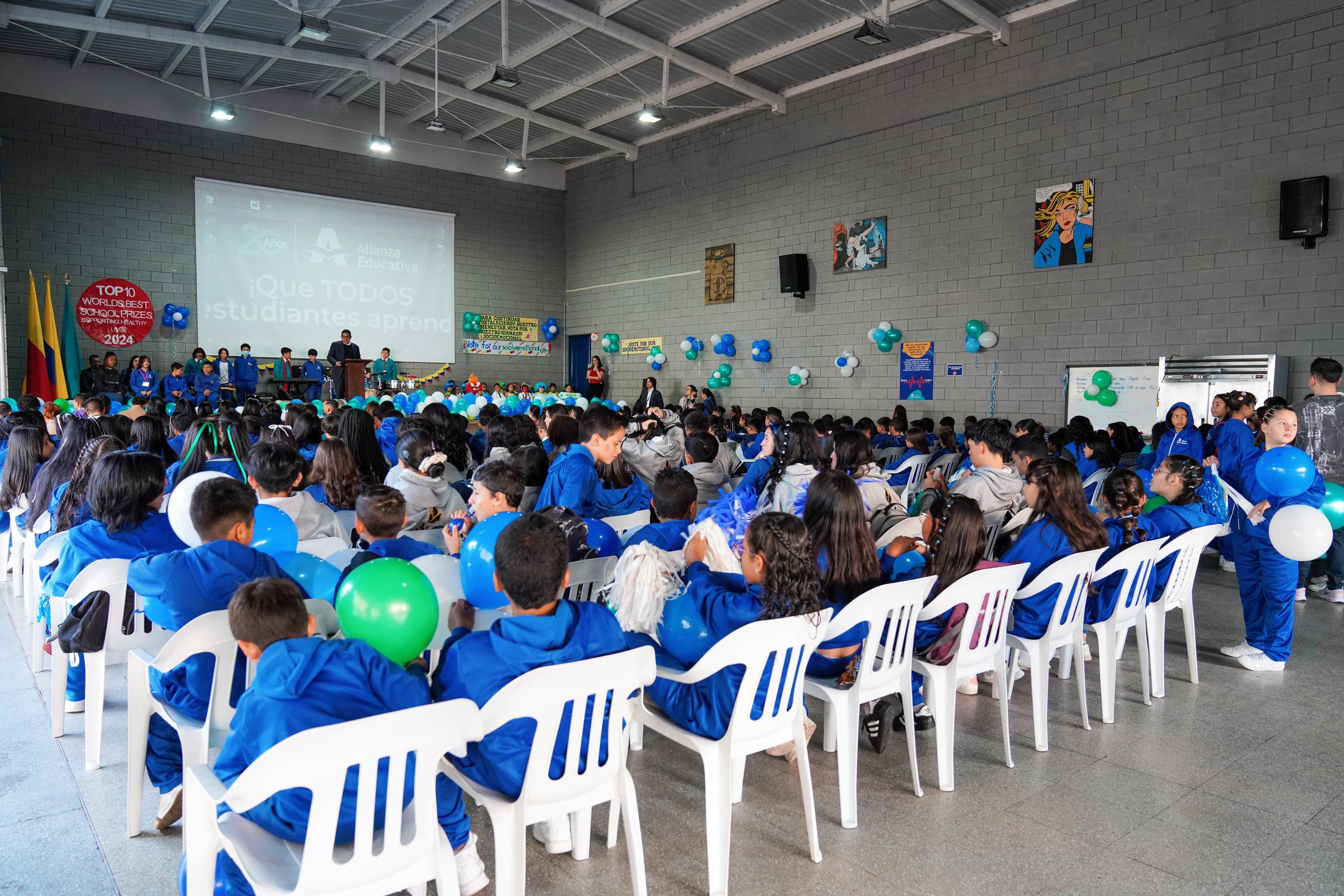 Los colegios fueron escogidos en dos categorías diferentes.