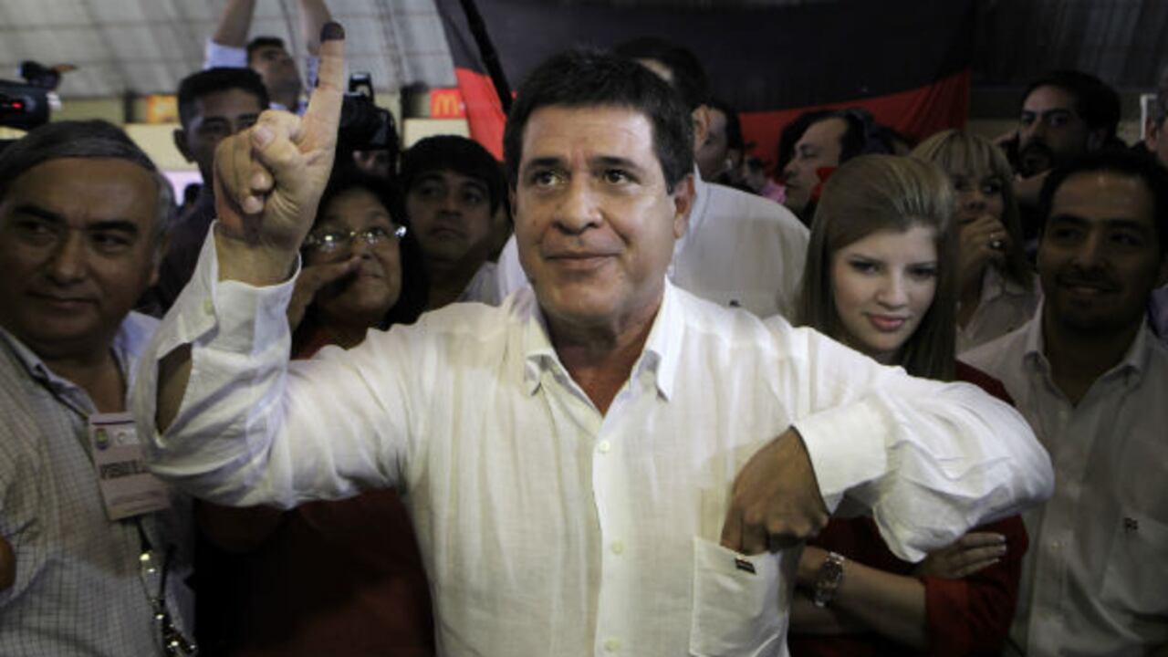 Cartes recuperó el poder para su agrupación, cinco años después de la derrota ante el ex obispo católico Fernando Lugo.