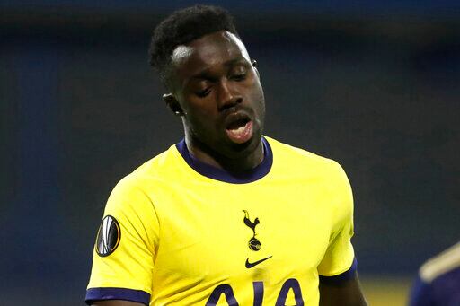 Tras la oportunidad perdida del equipo este domingo, más los errores cometidos en momentos clave, varios usuarios de redes sociales atacaron a Davinson.