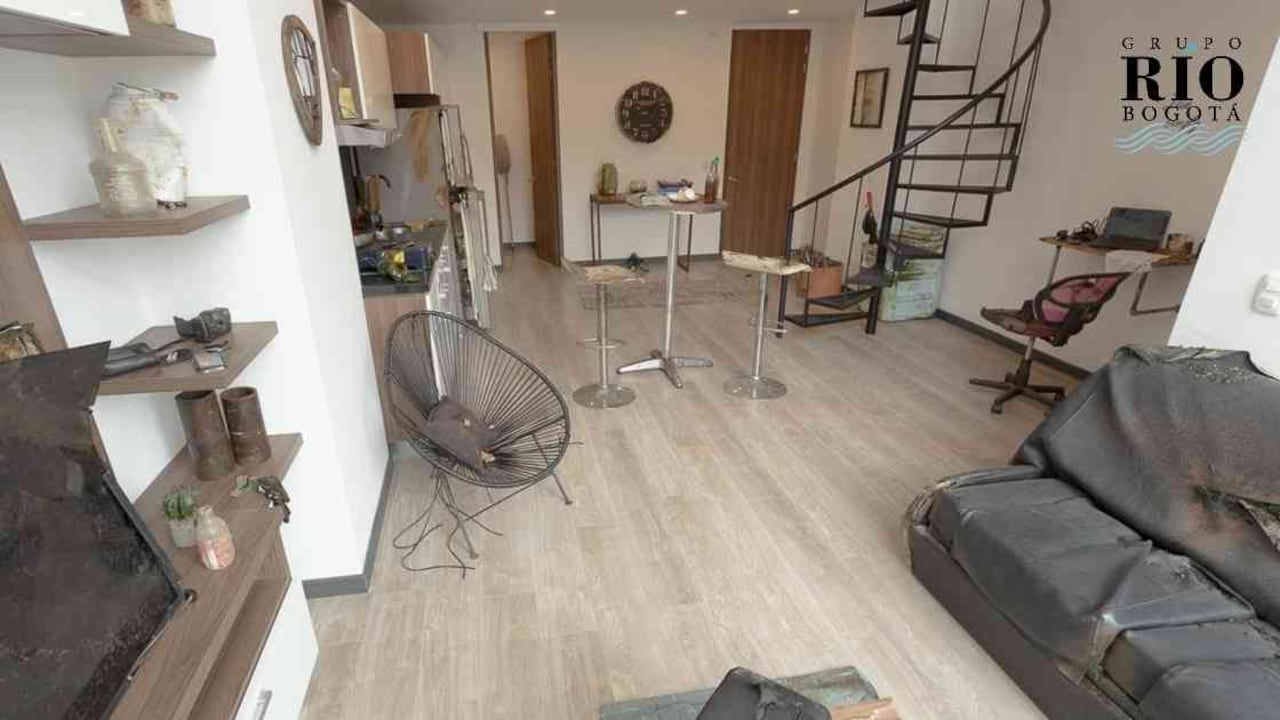 Apartamento El Río, amoblado completamente con basura del Bogotá, con el fin de generar conciencia. Habrá recorridos virtuales y presenciales. foto: Banco de Bogotá