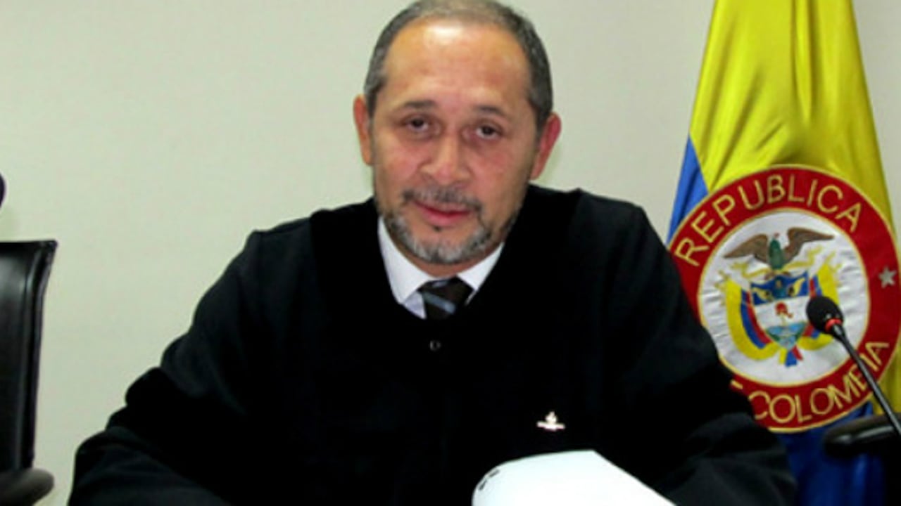 Este es el magistrado Rubén Darío Pinilla, quien pidió abrir una investigación contra el expresidente Álvaro Uribe.