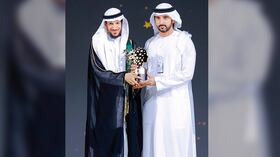 Al-Mansour ha escrito 21 libros sobre educación y ha brindado más de 300 horas de formación a educadores de su región.