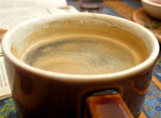 La cafeína puede generar efectos secundarios.
