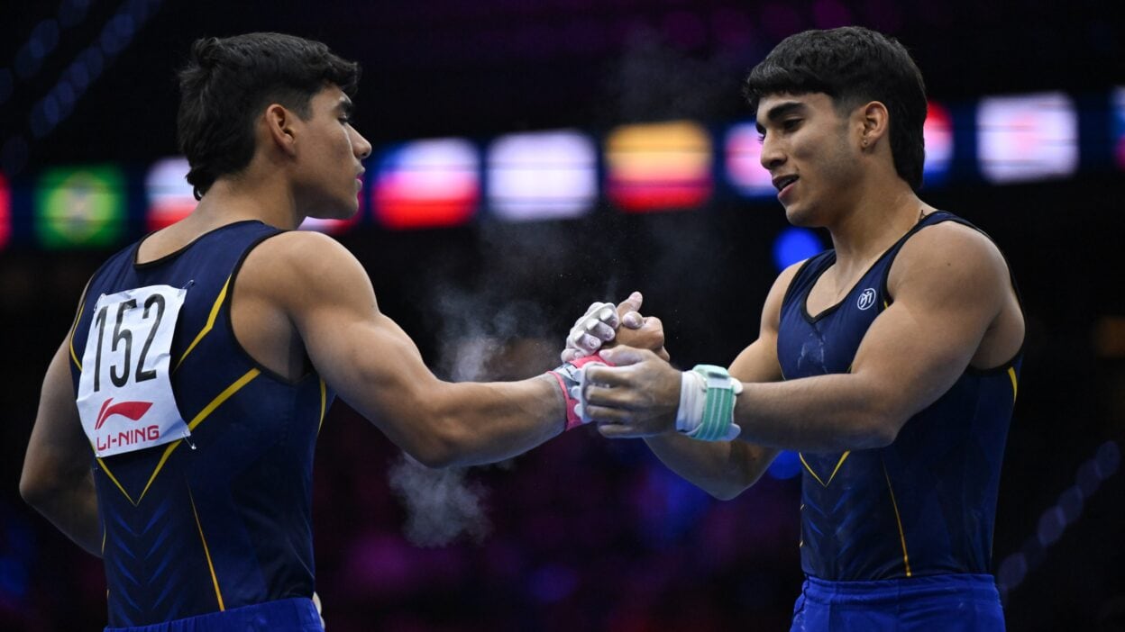 Ángel Barajas y Camilo Vera son, actualmente, los dos mejores gimnastas del país.