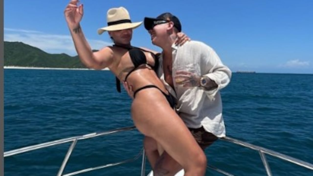 Andrea Valdiri y Felipe Saruma.