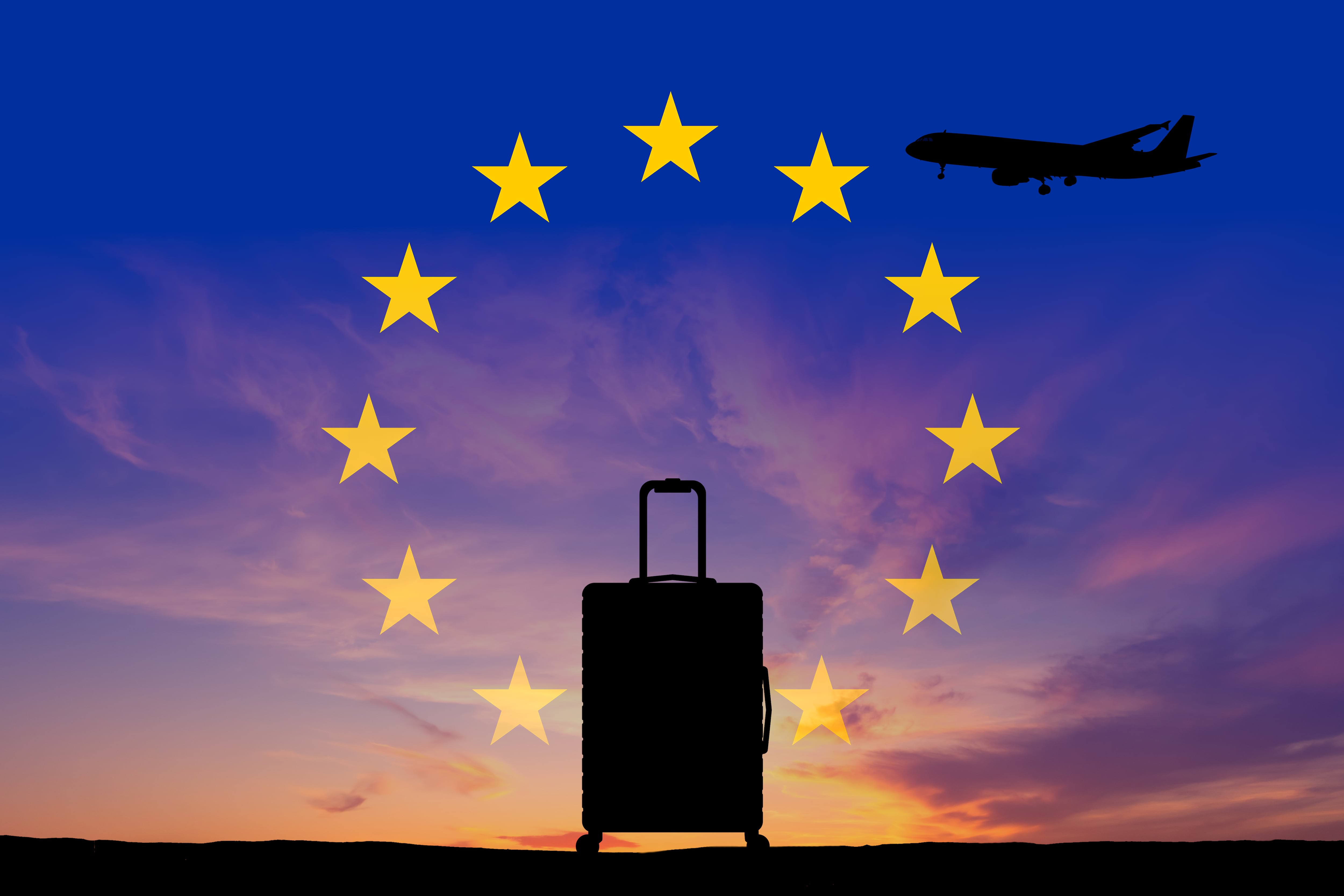 Qué hacer si usted es ciudadano estadounidense y las autoridades migratorias le dicen que abandone el país