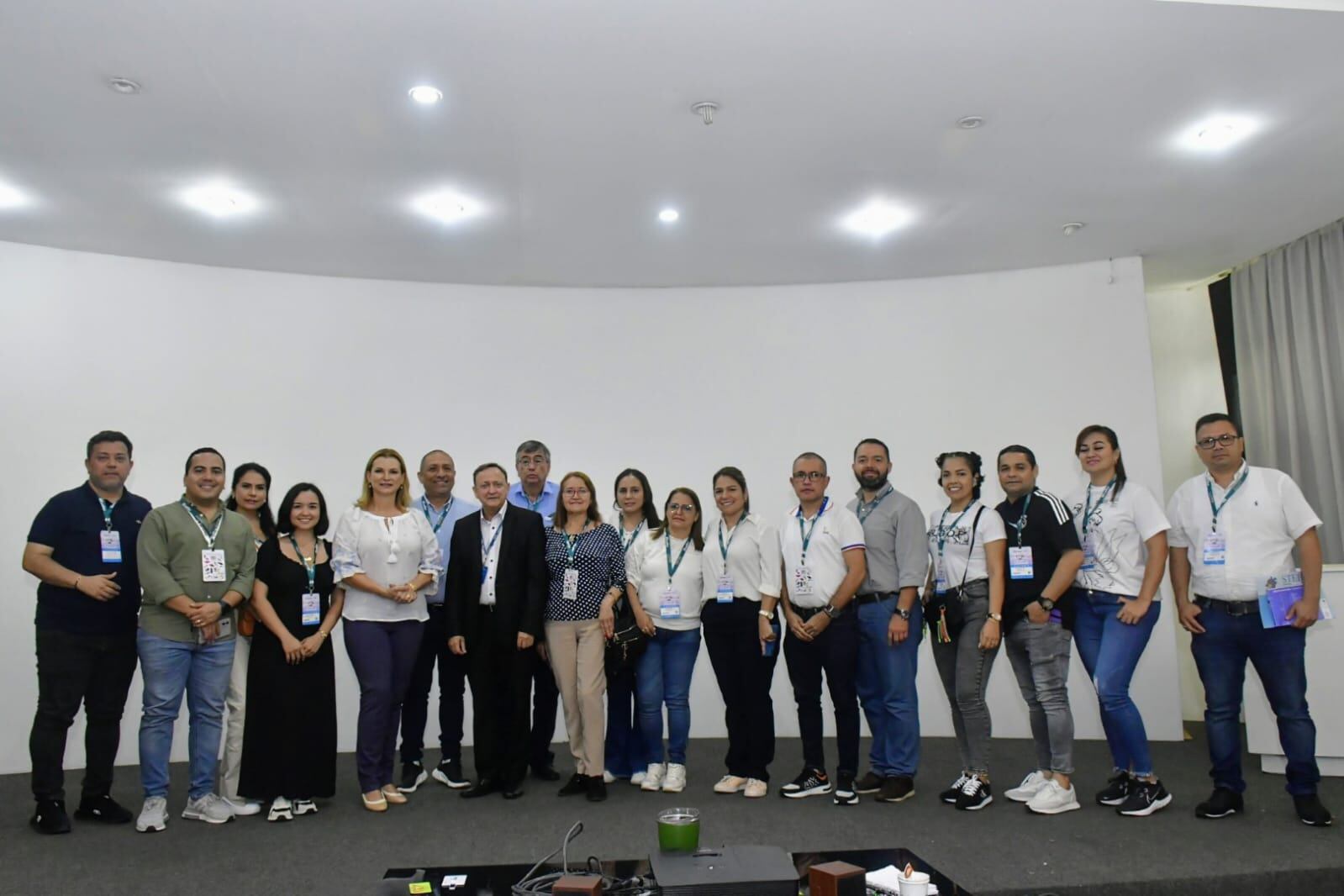 Delegación de Cúcuta con alcaldesa de Novo Hamburgo.