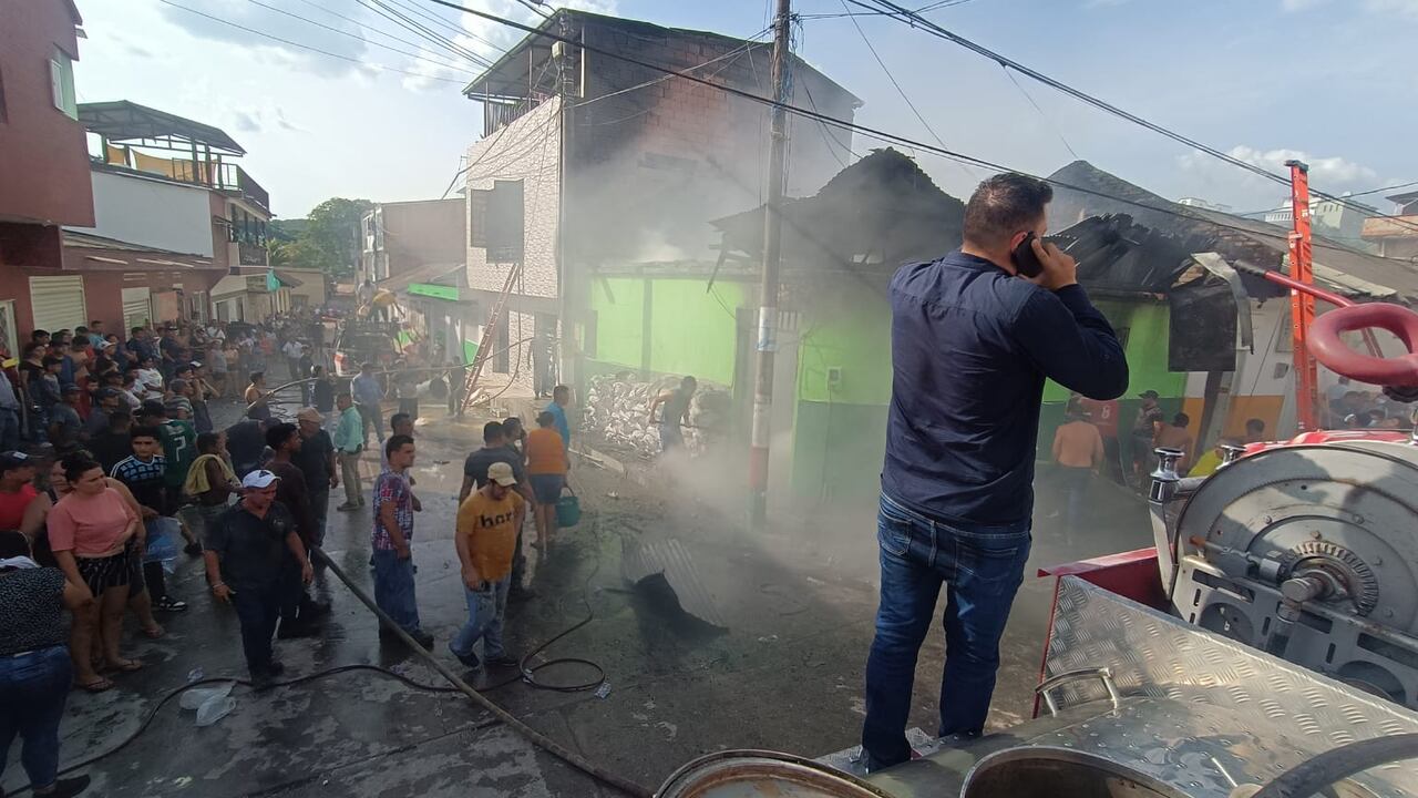 Incendio en Viotá.