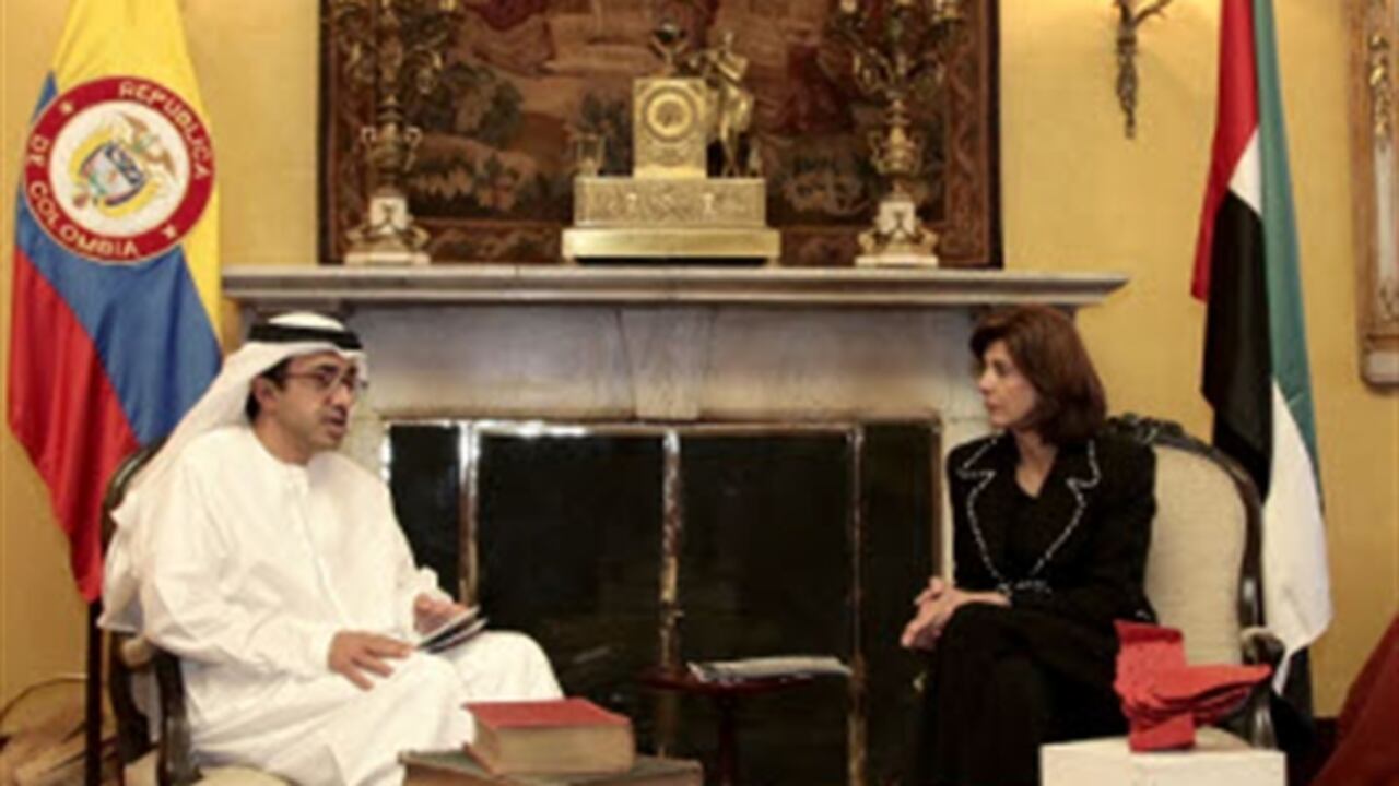 Reunión entre la canciller, María Ángela Holguín y el canciller de Emiratos Árabes, Unidos, Sheikh Abdullah Bin Zayed Al Nahyan.