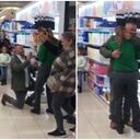 Hombre escogió particular lugar para pedirle matrimonio a su novia.