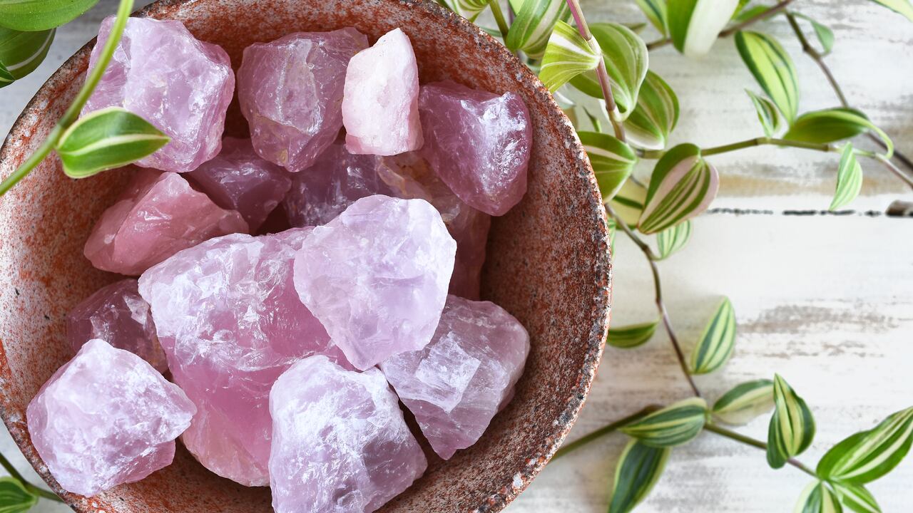 Cuarzo rosado lo que significa y sus propiedades