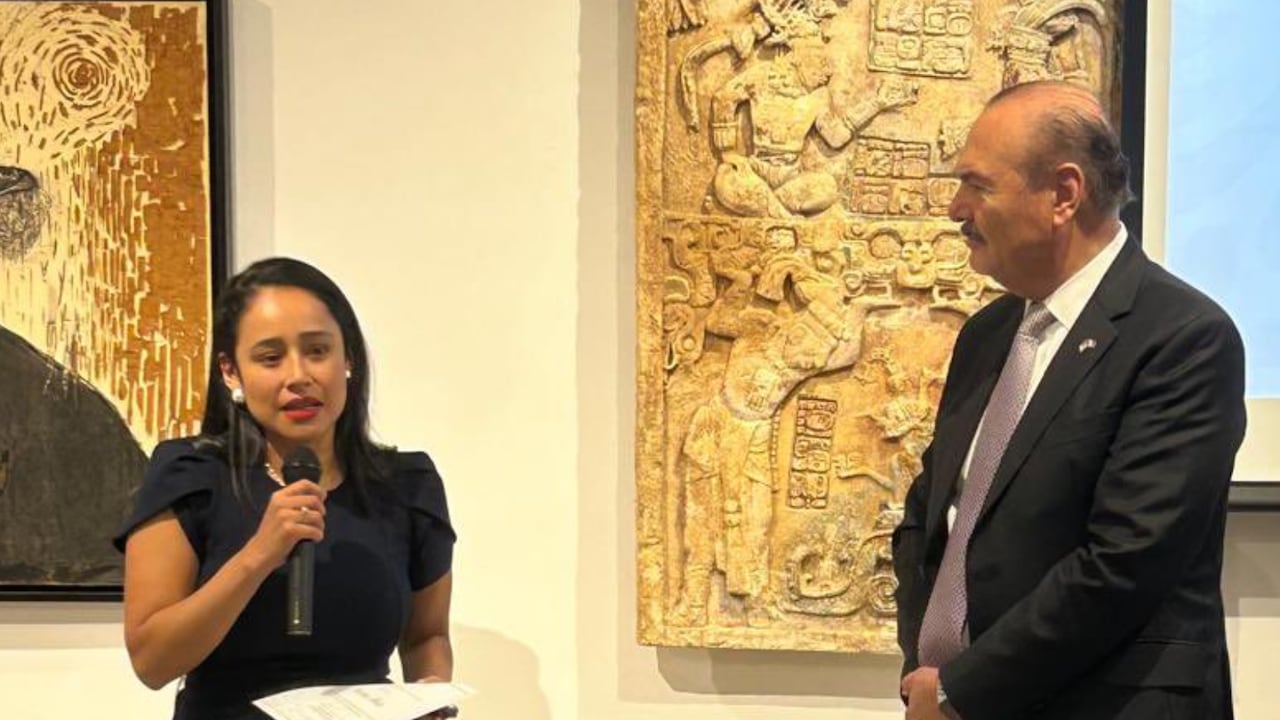 Yesenia Mata, primera latina al frente de Servicios para Veteranos en Nueva York.