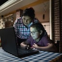 Los primeros tres puestos de los países que son más adictos a internet son: Sudáfrica, Filipinas y Brasil. Foto: Getty Images.