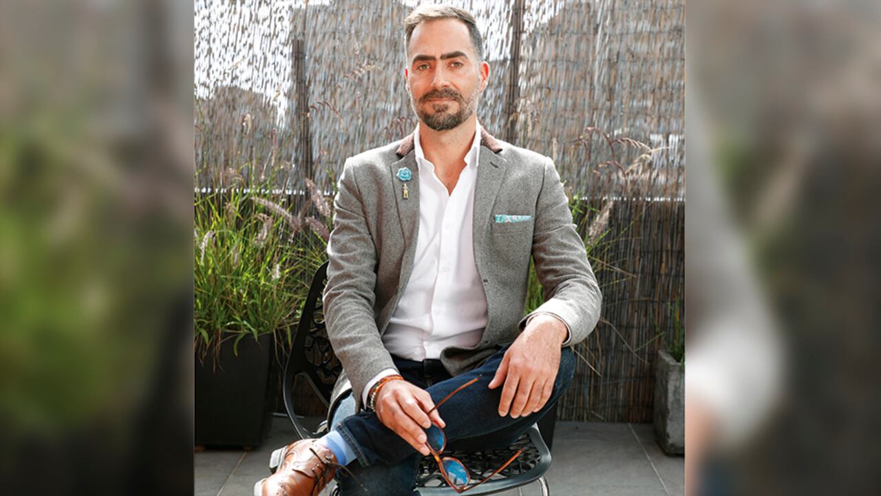 “La ‘terapia’ incluía presiones físicas e indignas sesiones para reprogramar la mente”.