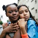 Aprender a aceptarse y saber cuáles son las mejores cualidades son acciones que ayudan a mejorar la autoestima.