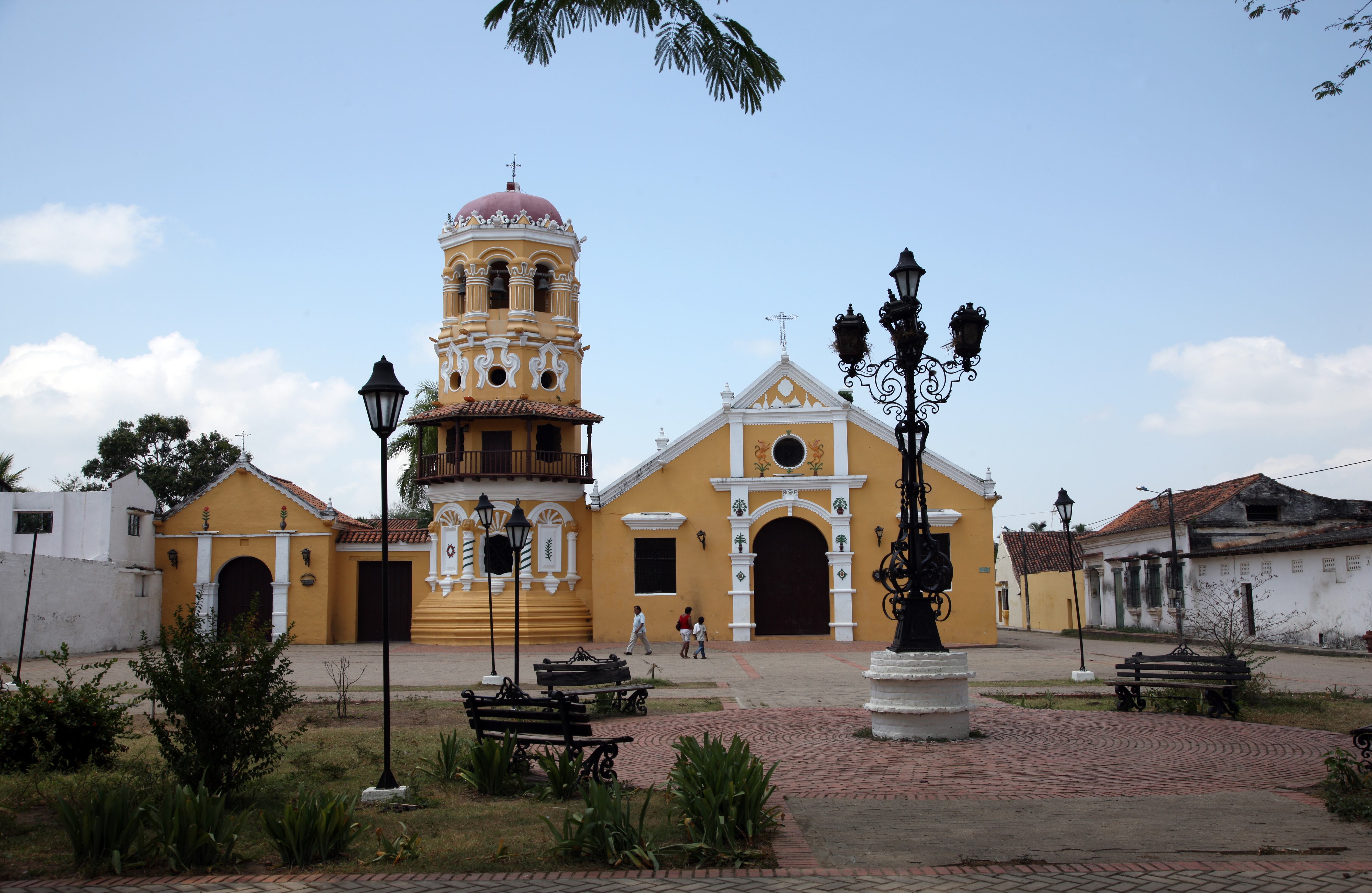 Santa Cruz de Mompox, Bolívar. Por su belleza y su historia este pueblo fue declarado Patrimonio Histórico de la Humanidad por la Unesco en 1995. Desde entonces su oferta turística y cultural se ha ido ampliando. Hoy, es sede del Festival de Cine Independiente, el Festival de Jazz y el Festival de Música. Foto: León Darío Peláez / Semana