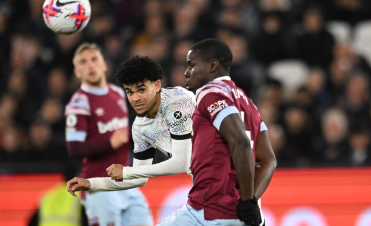 Luis Díaz tuvo más de 30 minutos en la victoria del Liverpool sobre West Ham.