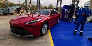 El Toyota Mirai cuenta con una autonomía aproximada de 650 kilómetros, que en algunas pruebas ha llegado hasta los 900 kilómetros. Foto: Ecopetrol