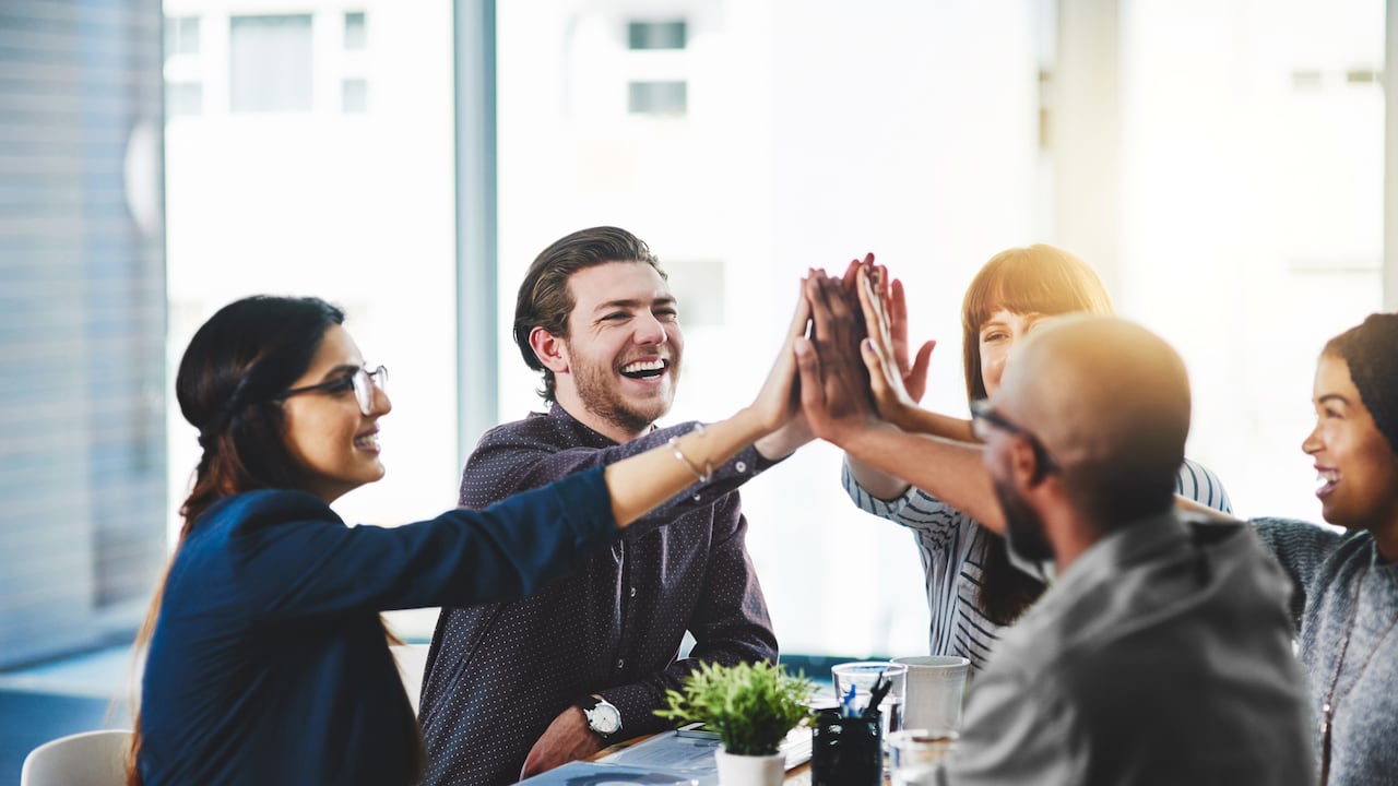 La franquicia forma líderes, emprendedores, consultores y creadores de marca personal que buscan una oportunidad educativa y de negocios.