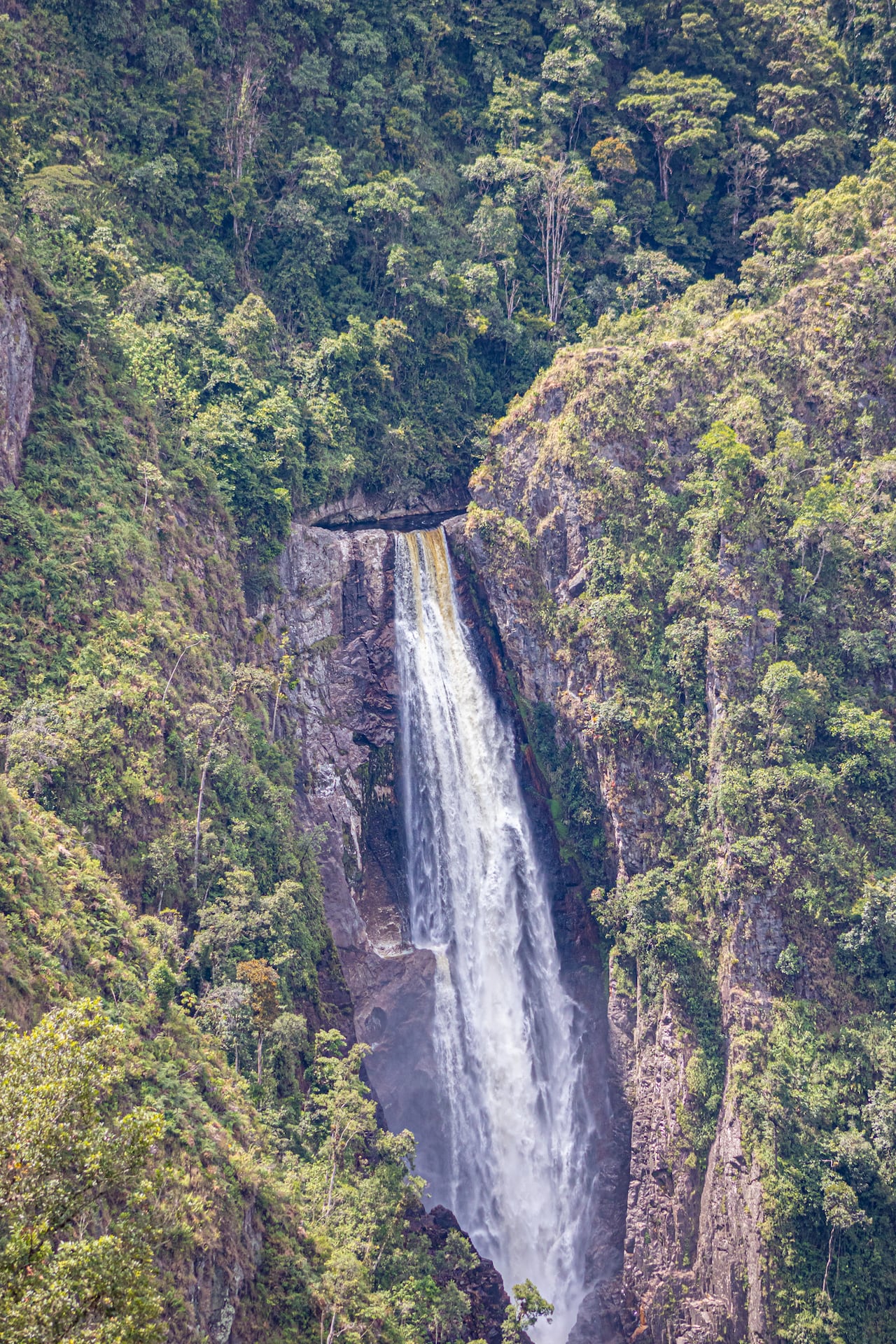 Salto de Bordones in Isnos Huila Colombia