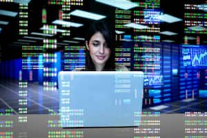 Ingeniera de TI en el centro de datos