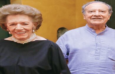 María Cristina Arango de Pastrana y Andrés Uribe.
