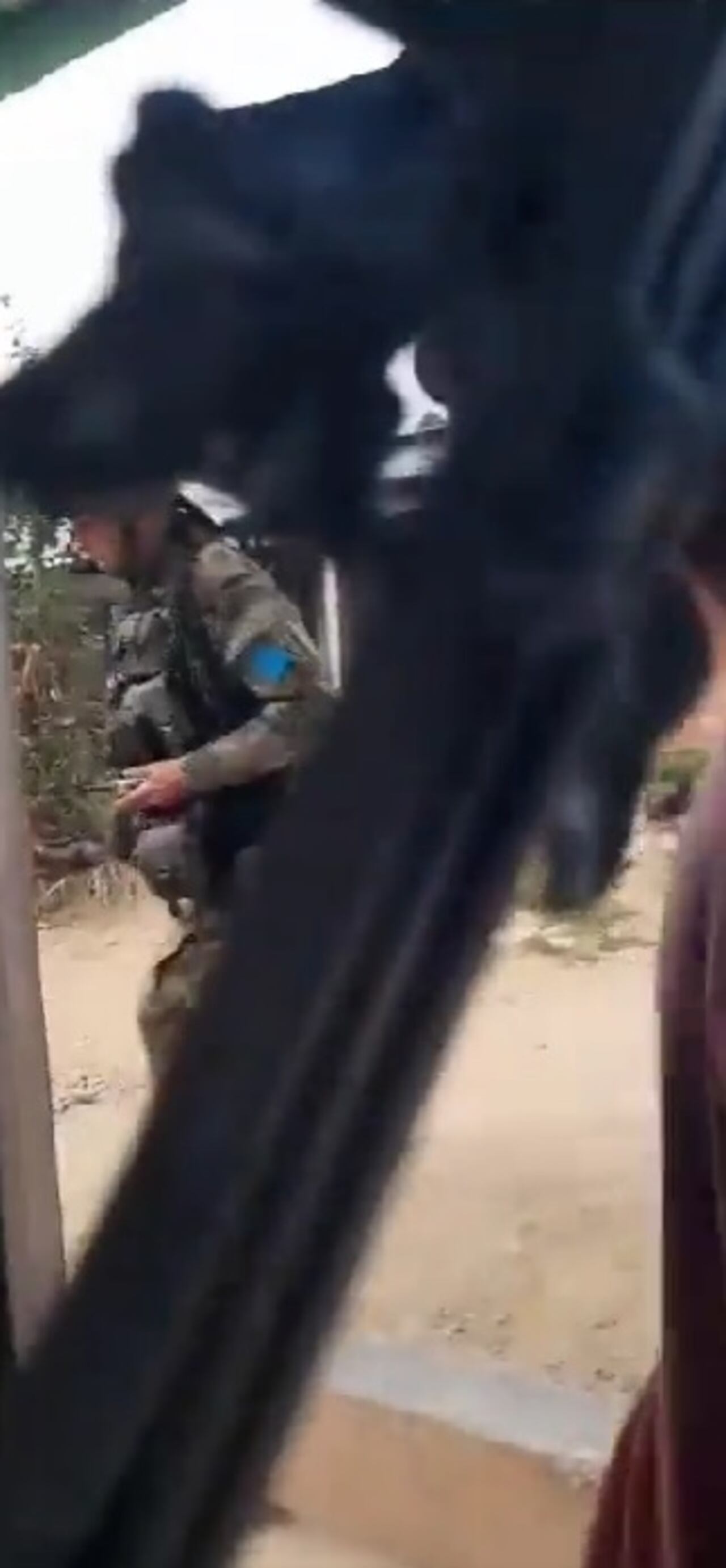 Fuerte hostigamiento de disidencias de las Farc en el Huila; enfrentamiento con el Ejército quedó en video.