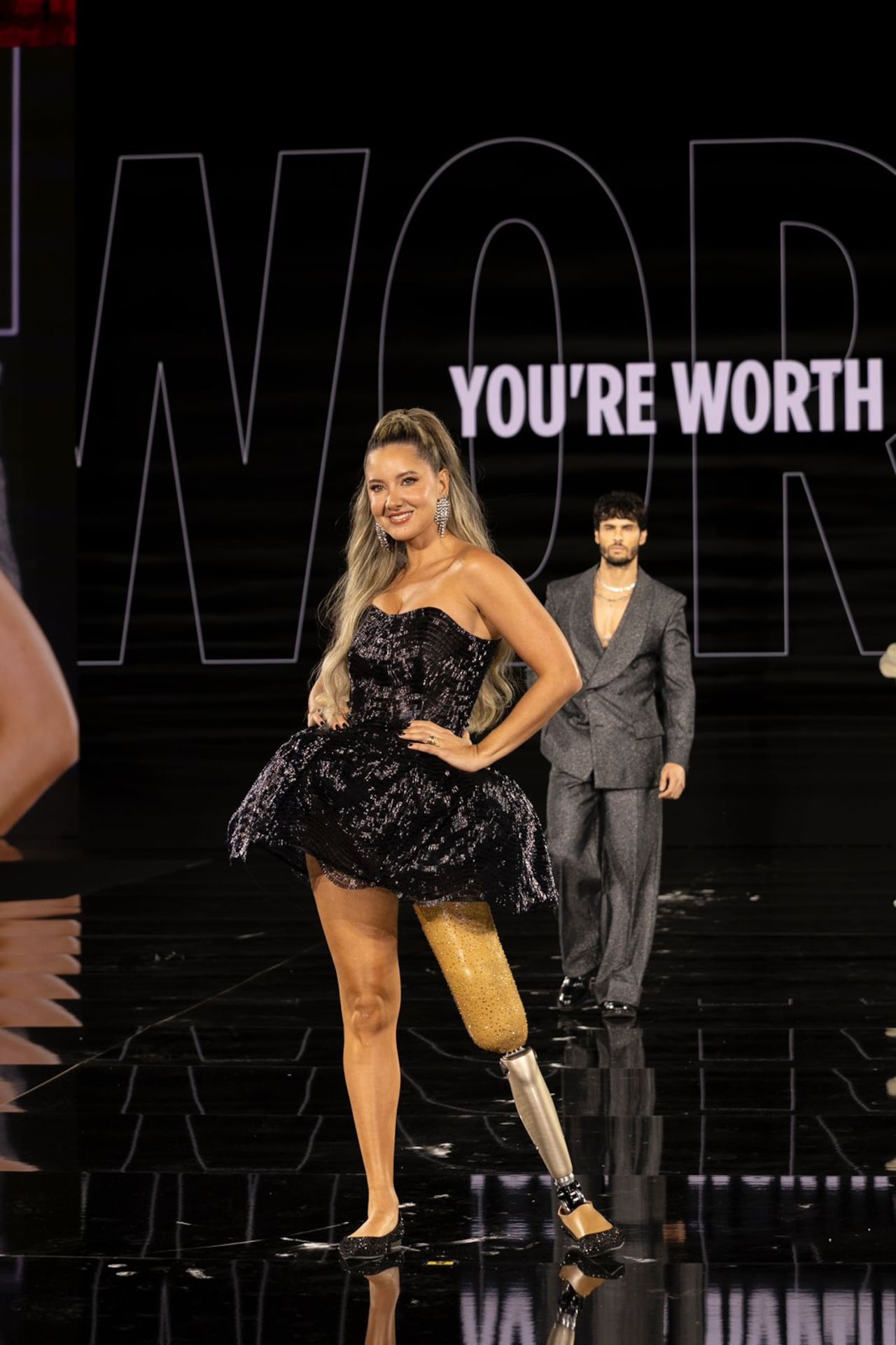 La modelo y presentadora Daniella Álvarez volvió a representar a Colombia en Le Défilé 2025 de L’Oréal Paris el pasado 29 de septiembre en una de las pasarelas más emblemáticas del mundo, celebrada en el marco de la Semana de la Moda en París.