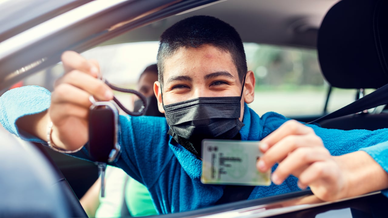 La mayor novedad de estas reglas que prepara el Ministerio de Transporte, en caso de ser aprobada, es la creación y reglamentación de los Centros de Apoyo Logístico de Evaluación (CALE).