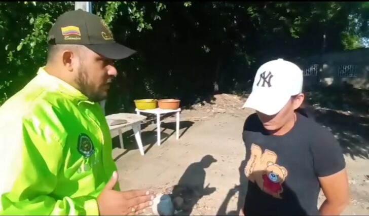 Las dos personas fueron enviadas a prisión.