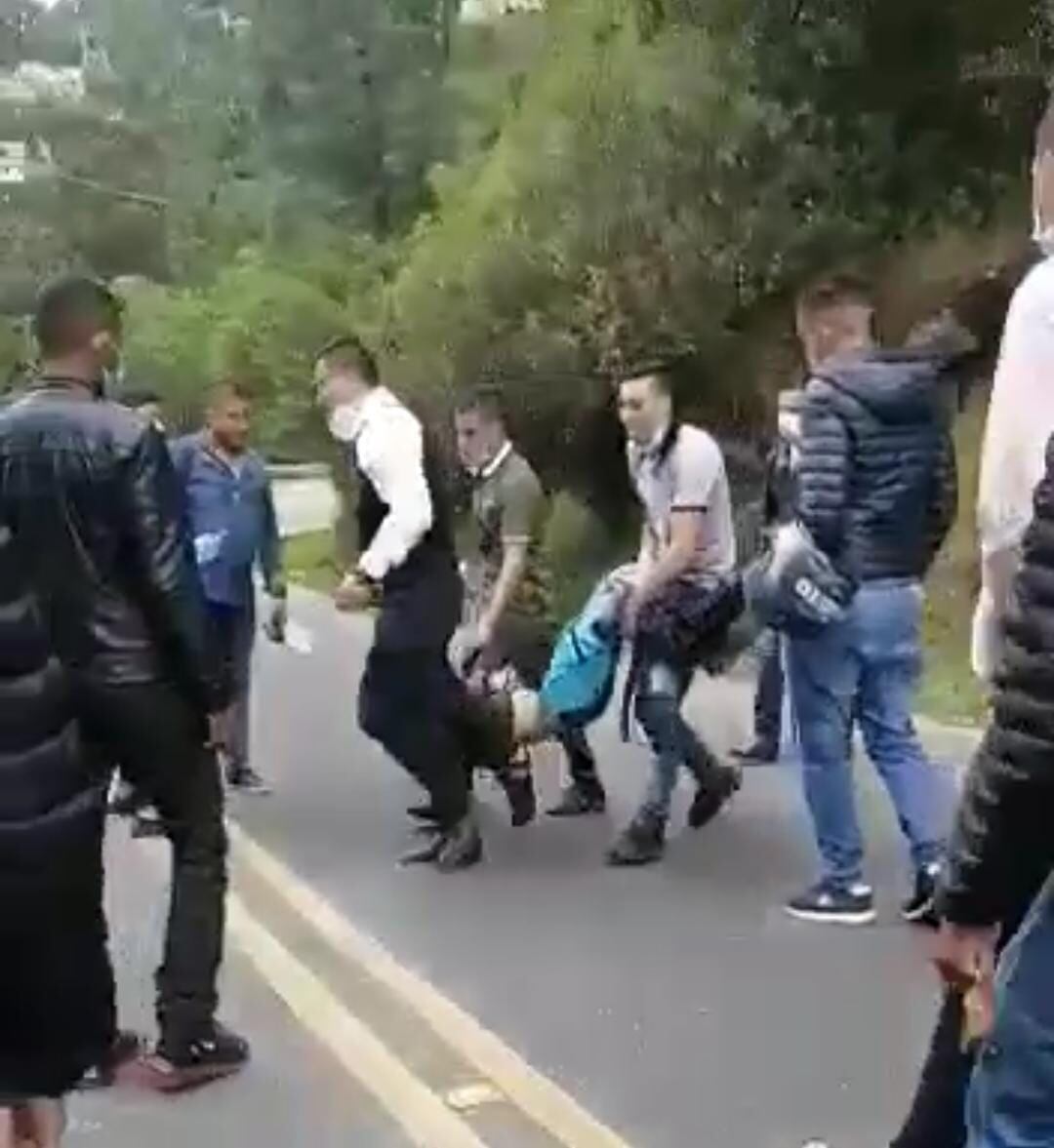 Este sería uno de los delincuentes que asesinó al hermano del congresista Gabriel Vallejo y dejó herido a un Fiscal en los cerros de Bogotá