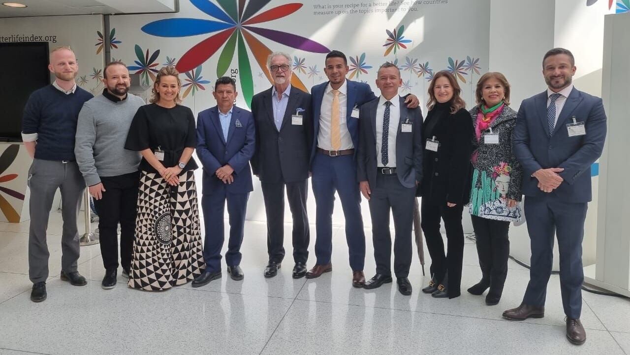 Especial Minería, Aris Mining