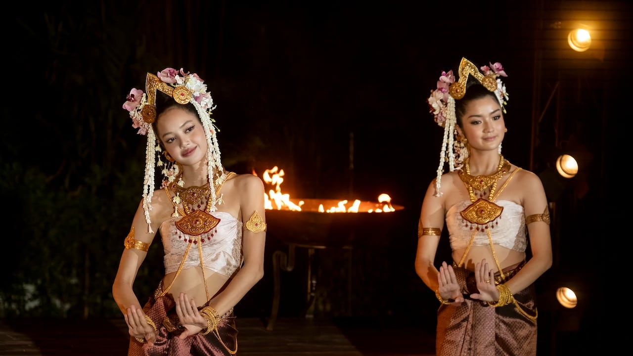 Lalisa Manobal (rapera y pop star integrante de de Blackpink) integra el reparto.