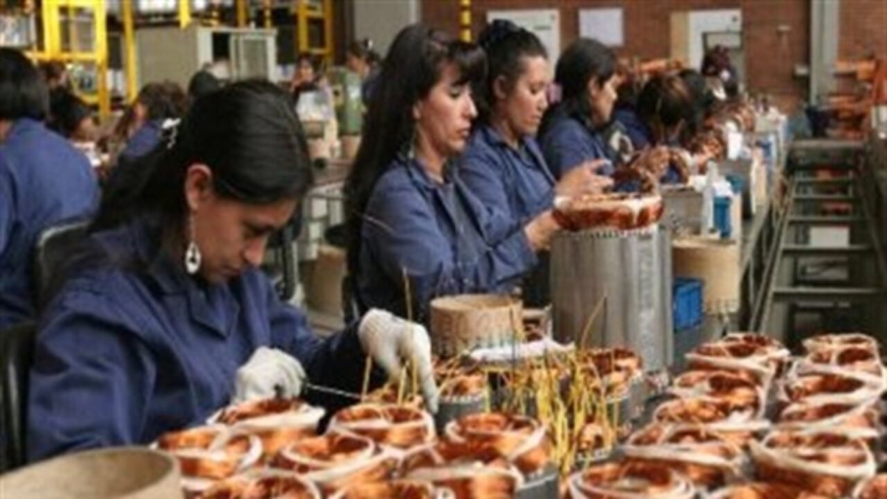 Aumentar y fortalecer las sinergias con entidades internacionales y locales, como las Cámaras de Comercio, uno de los retos para aumentar el número de empresas exportadoras.