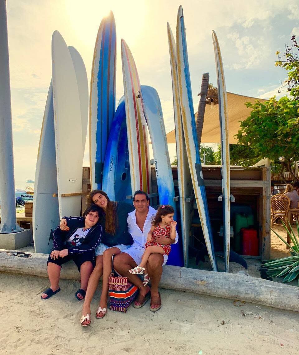 Alex Saab, su esposa Camila Fabri y sus hijos