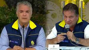 El presidente Iván Duque y Eduardo José González Angulo, director de la Unidad Nacional para la Gestión del Riesgo de Desastres