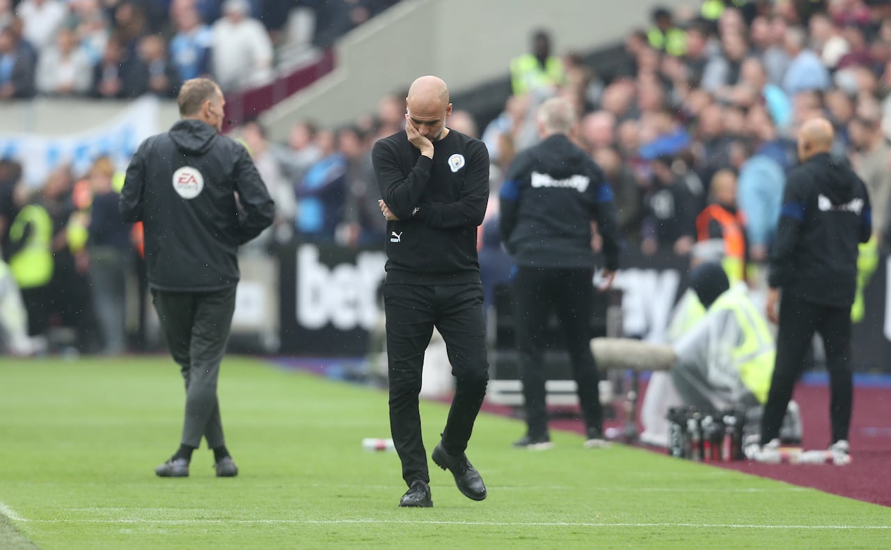 Pep Guardiola en el juego entre West Ham y Manchester City.