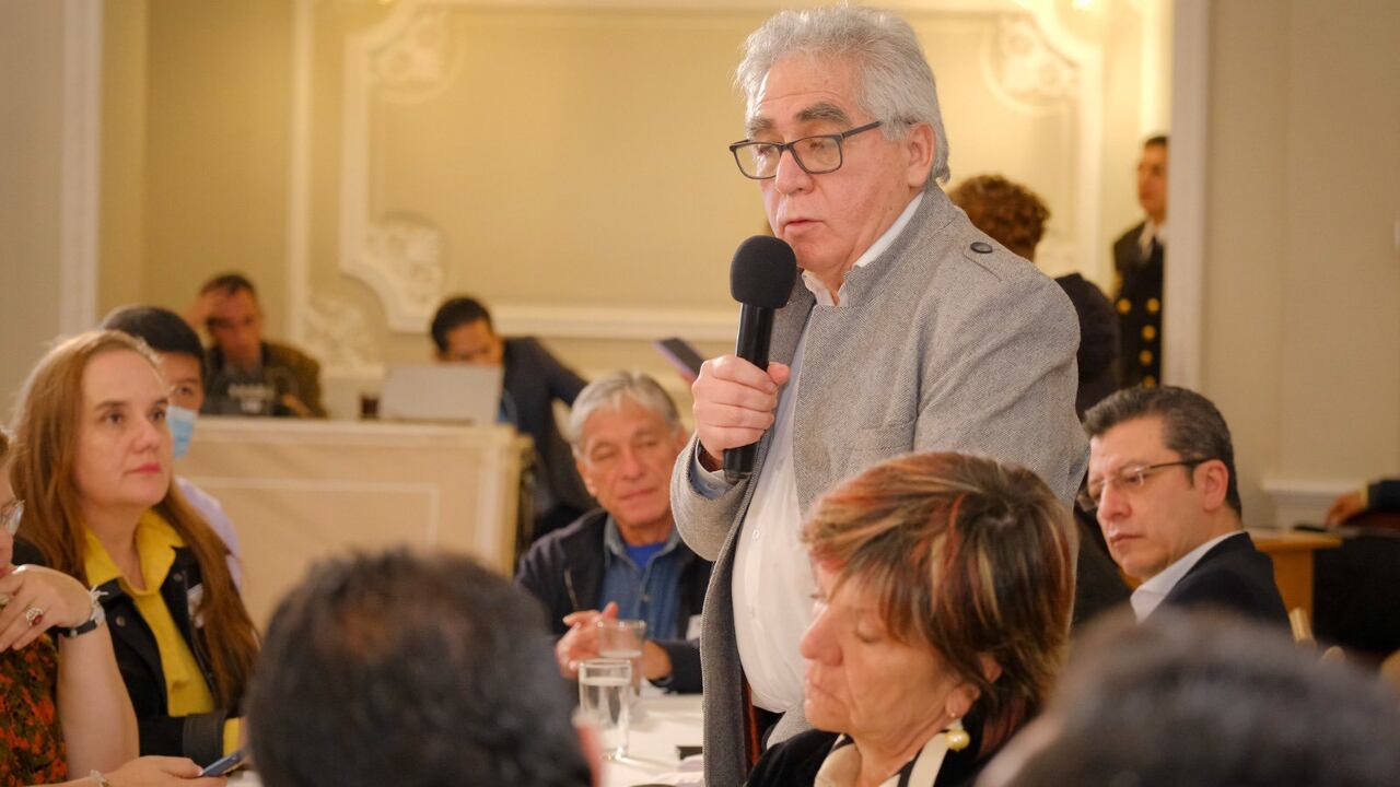 El abogado Mosquera, en representación de la familia, confirmó que fue presentada una denuncia penal contra el director de la UNP, Augusto Rodríguez.