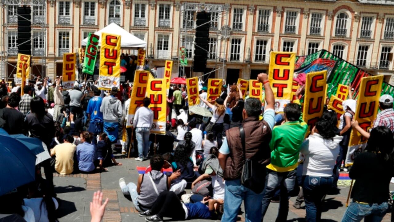 Sindicatos harán un acto de adhesión.