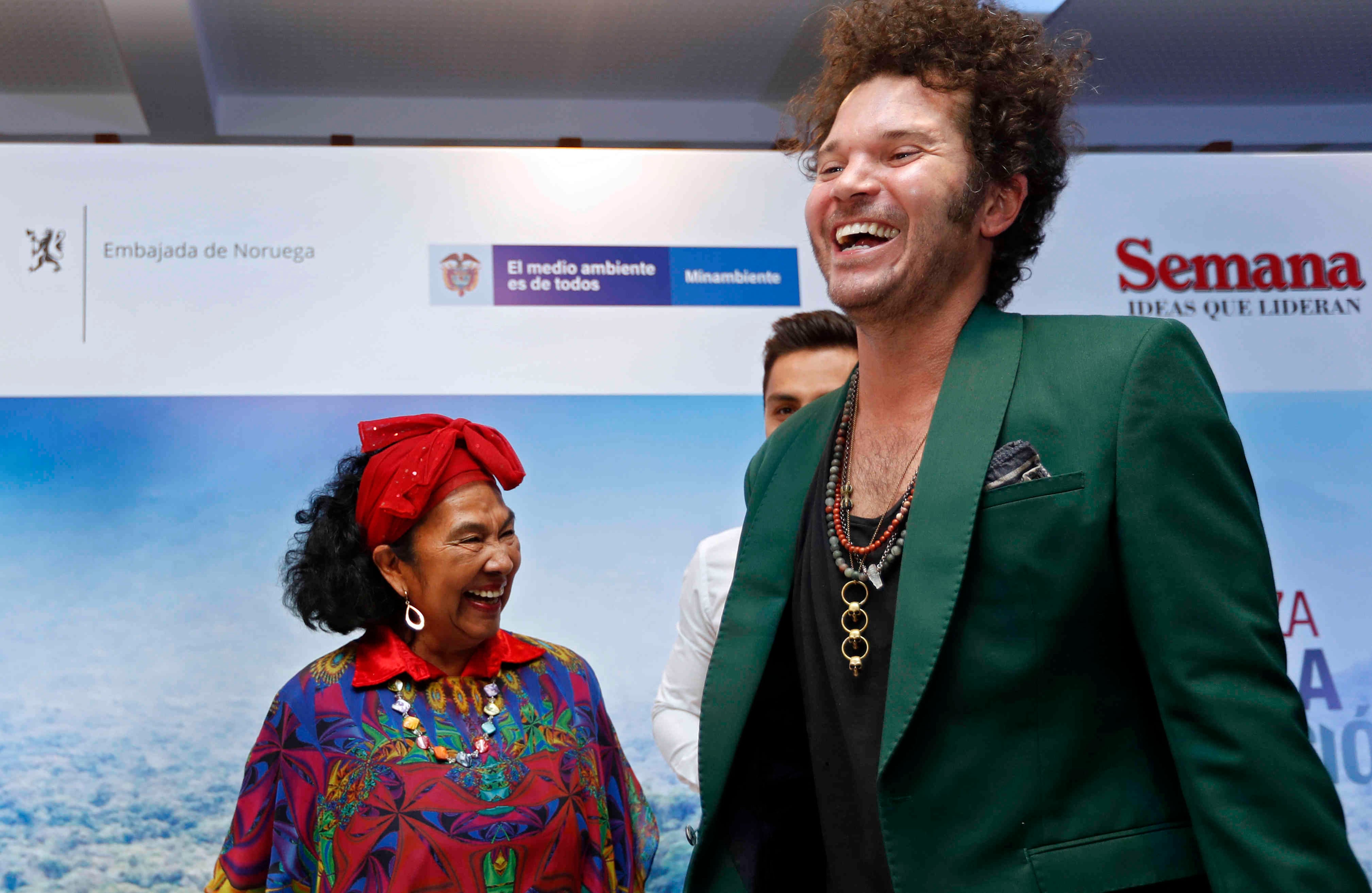 Totó la Momposina y Andrés Cabas alegraron el evento con sus presentaciones y pusieron a pensar a los asistentes sobre el cuidado del planeta. Foto: León Darío Peláez/ Semana