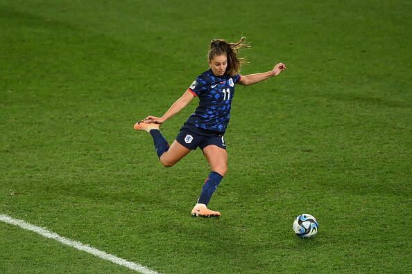 La vigente campeona Estados Unidos pasó apuros el martes ante Portugal para clasificar a octavos de final .